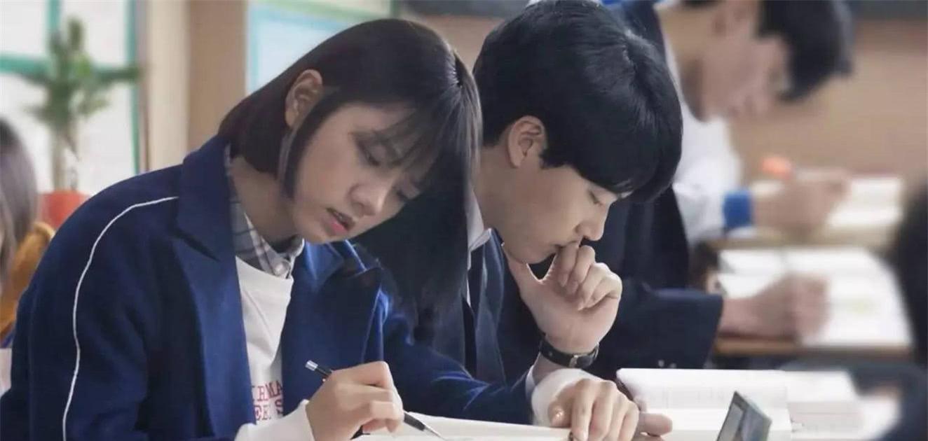 在对待青春期孩子“早恋”的问题上，家长五个措施可保孩子恢复理智(图2)