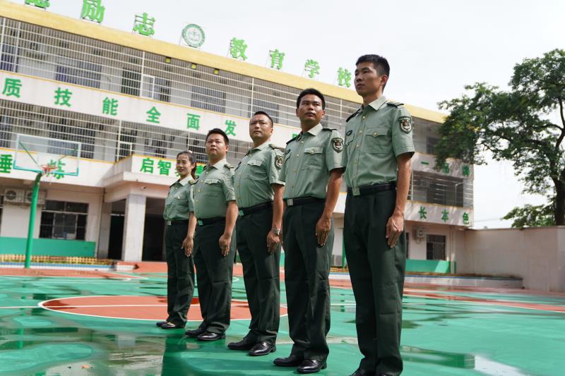 怎样帮助孩子走出厌学