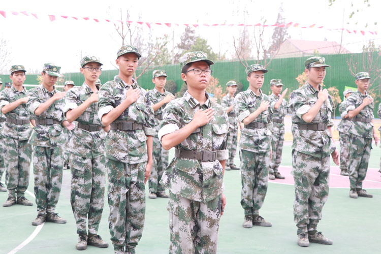 感恩励志教育特色课程