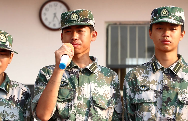 感恩励志教育特色课程