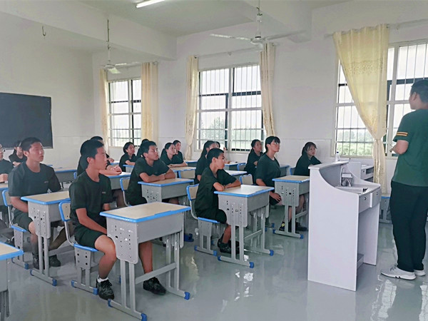 启德特训学校湖北校区有文化课吗