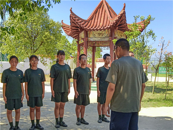 特训学校有没有军事化训练？为何要开展军事化管理