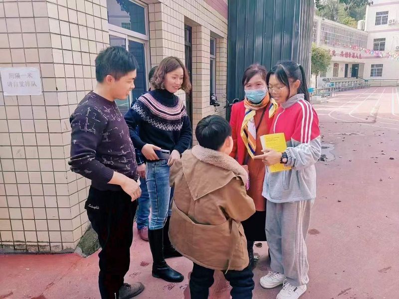 人间是一个温暖的地方,需要我们用爱去化解(图1) 人间是一个温暖的地方,需要我们用爱去化解(图1)