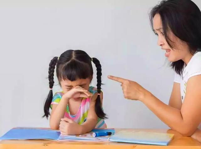 父母面对厌学儿童该怎么办？听听青少年教育学校的老师的建议(图1)